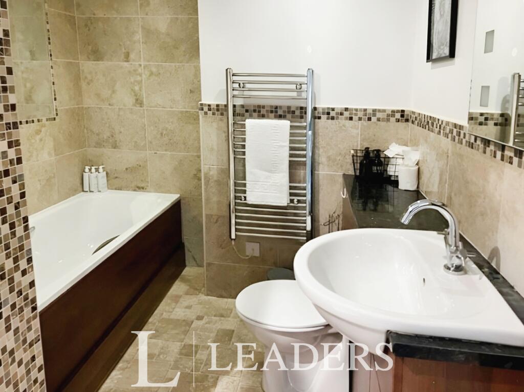 Additional image 6 of Market Street