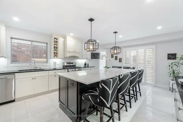 Additional image 9 of 522 Larkspur Lane