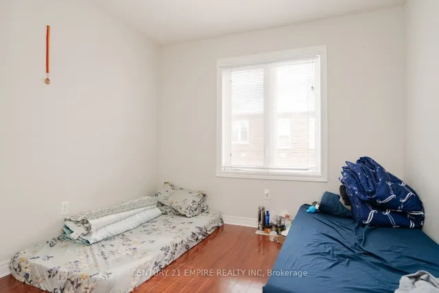 Additional image 28 of 7 Berringer Grve