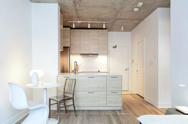 Additional image 12 of 100 Hayden St Unit 1409