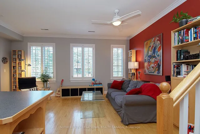 Additional image 17 of 1019B College St