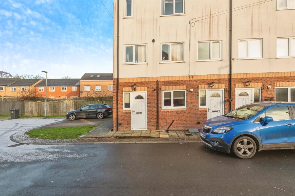 Additional image 11 of Wellington Court, Bradford