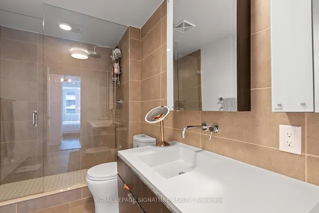 Additional image 16 of 508 Wellington St Unit TH1