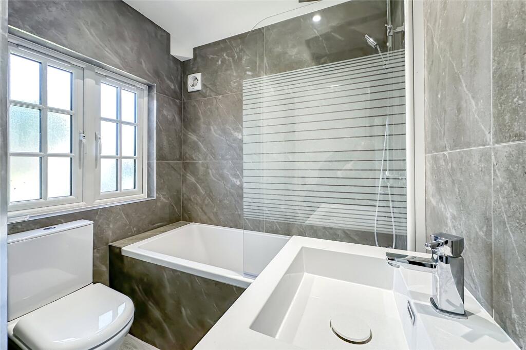 Additional image 8 of St. Stephens Hill, St. Albans, Hertfordshire, AL1