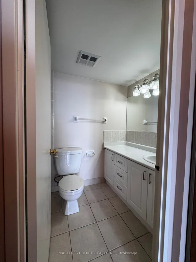 Additional image 38 of 350 Alton Towers Circ Unit 1005