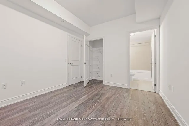 Additional image 24 of 1050 Main St Unit 809