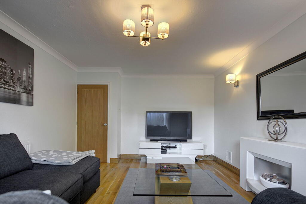 Additional image 8 of 16 Vernon Close, Saughall, Chester,