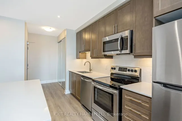 Additional image 14 of 15 Lynch St Unit 901