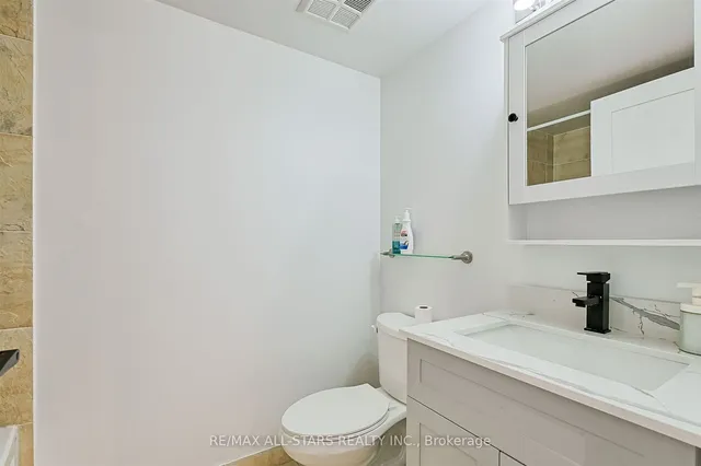 Additional image 15 of 20 Blue Jays Way Unit 1008