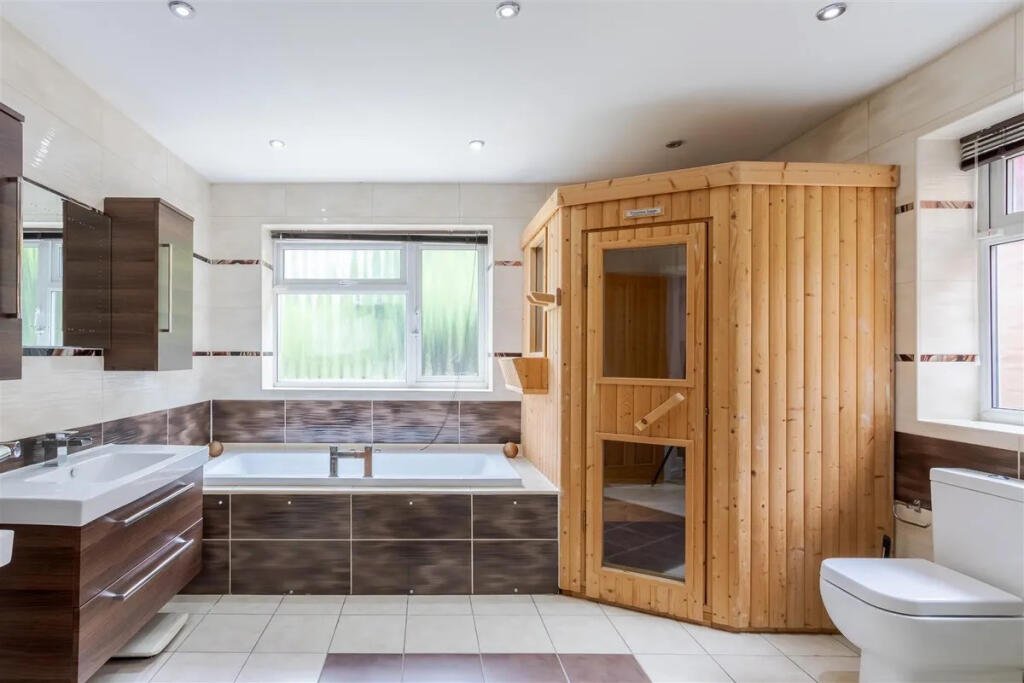 Additional image 21 of Antringham Gardens, Birmingham, B15