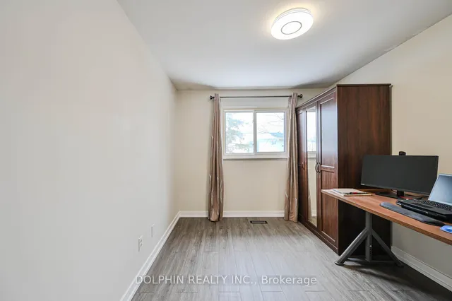 Additional image 31 of 6 Village Crt