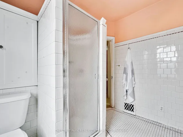 Additional image 24 of 10 London St