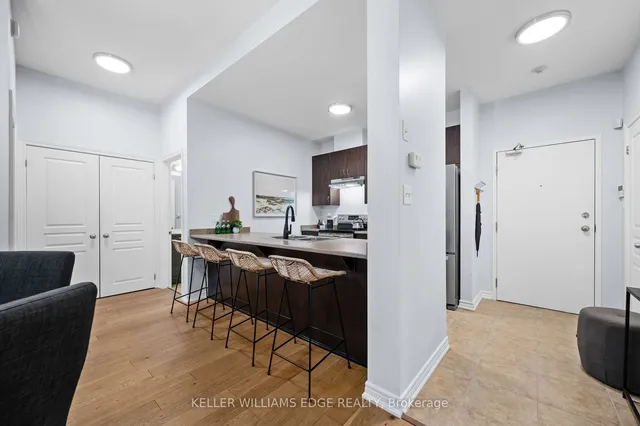 Additional image 15 of 5070 Fairview St Unit 107