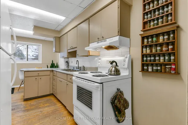 Additional image 24 of 51 Joseph St