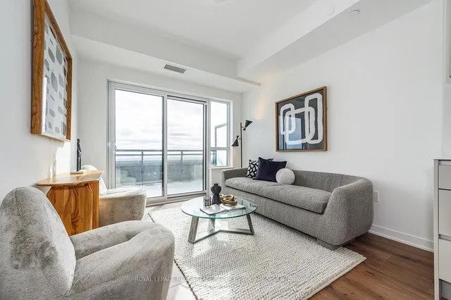 Additional image 20 of 395 Dundas St Unit 413