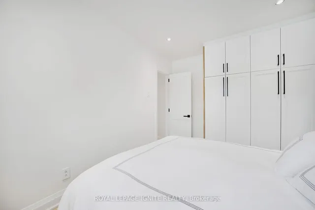 Additional image 17 of 161 Regent Rd