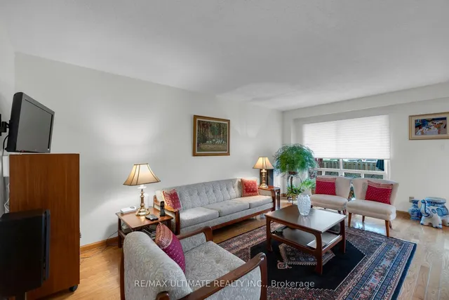 Additional image 12 of 32 Farm Green Way