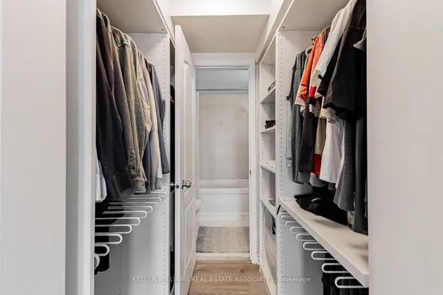 Additional image 12 of 760 Lawrence Ave Unit 15