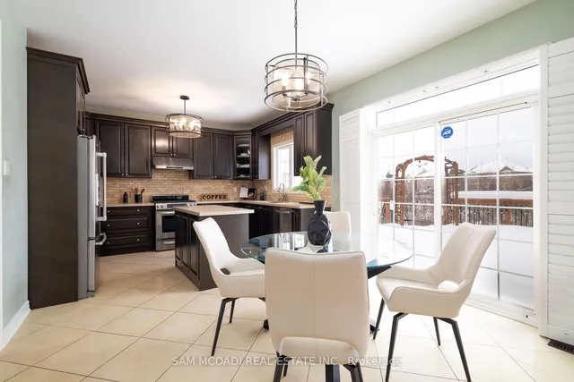 Additional image 9 of 296 Wrigglesworth Cres