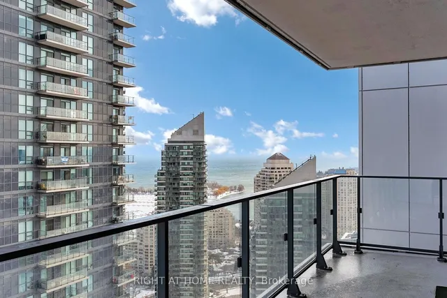 Additional image 27 of 10 Park Lawn Rd Unit 3510