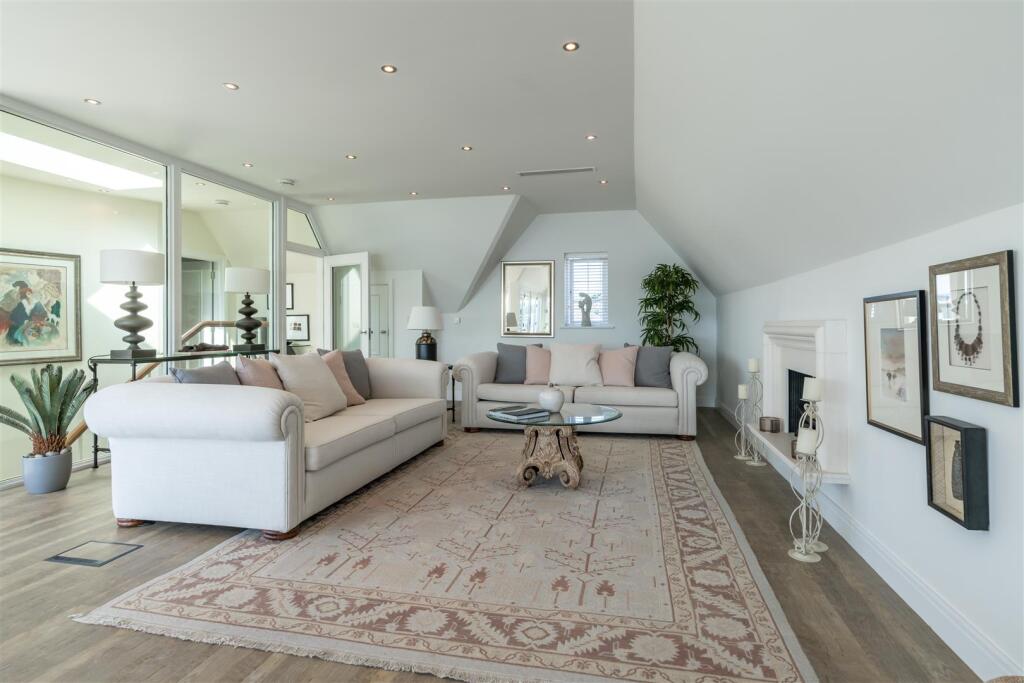 Additional image 12 of Elms Avenue, Lilliput