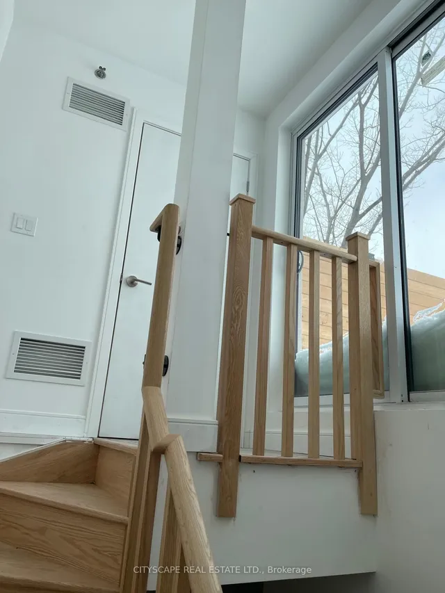 Additional image 36 of 174 Clonmore Dr Unit 4 C