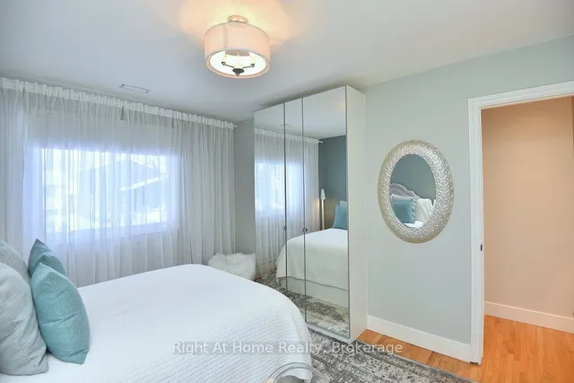 Additional image 33 of 672 Montego Cres