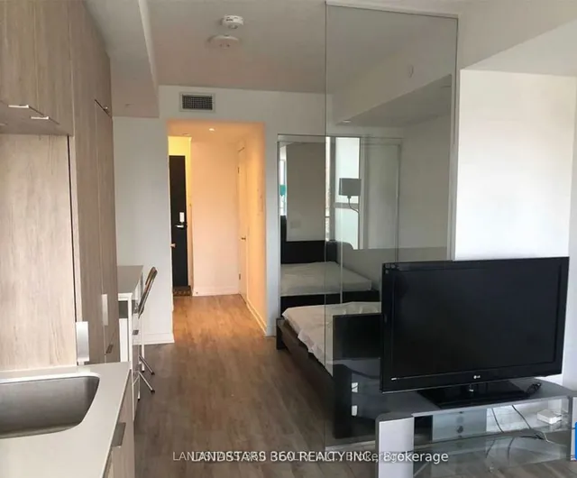 Additional image 6 of 77 Shuter St Unit 609