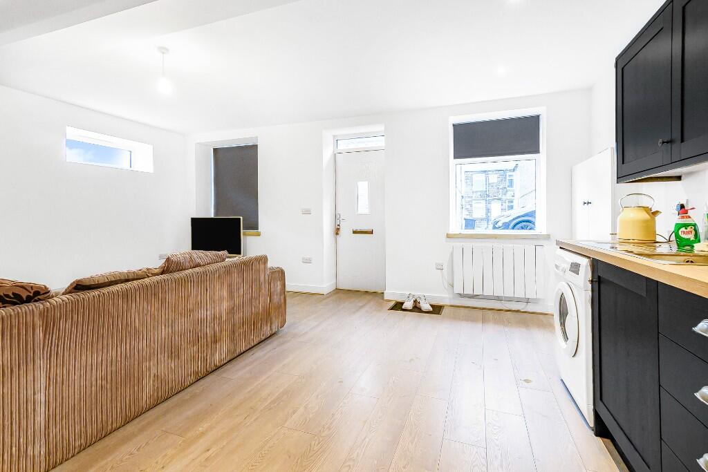 Additional image 6 of Carlton Street, Keighley, BD22