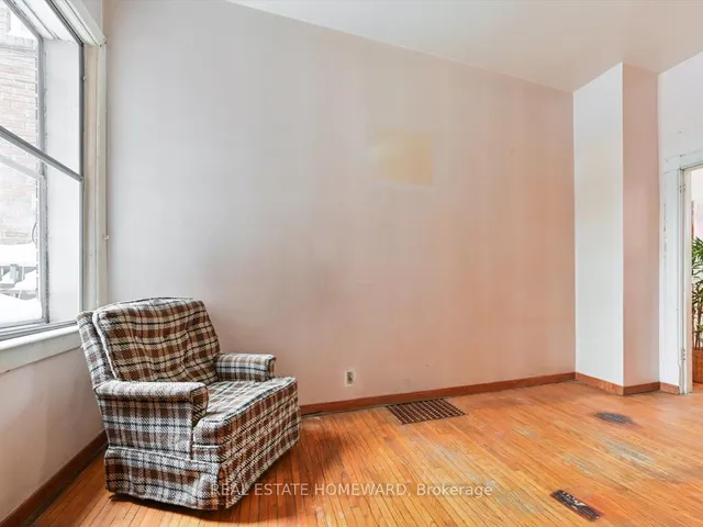 Additional image 4 of 249 Manning Ave