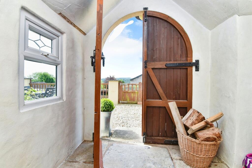 Additional image 4 of Holcombe Hill, Holcombe, Radstock