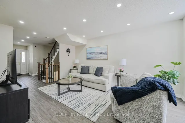 Additional image 10 of 6 Village Crt