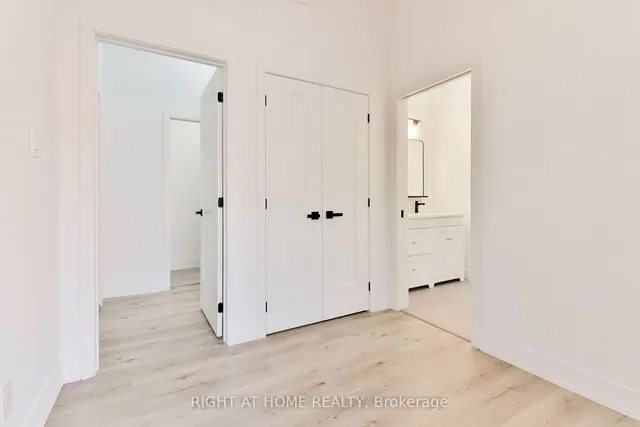 Additional image 18 of 45 Brock Ave