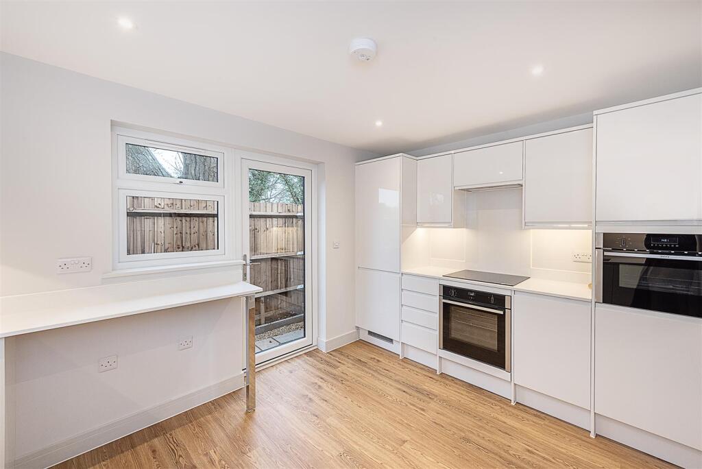 Additional image 4 of Crown Street, Redbourn