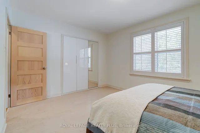 Additional image 20 of 15 Mossford Crt