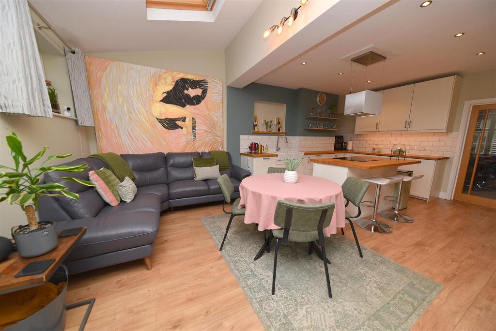 Additional image 31 of High Brow, Harborne, Birmingham