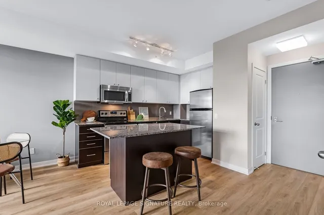 Additional image 6 of 8 Fieldway Rd Unit 403