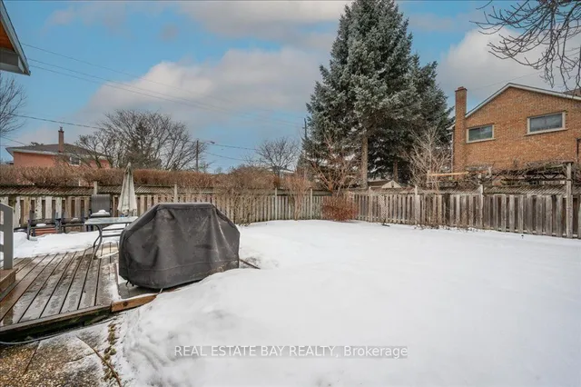 Additional image 24 of 60 Van Stassen Blvd