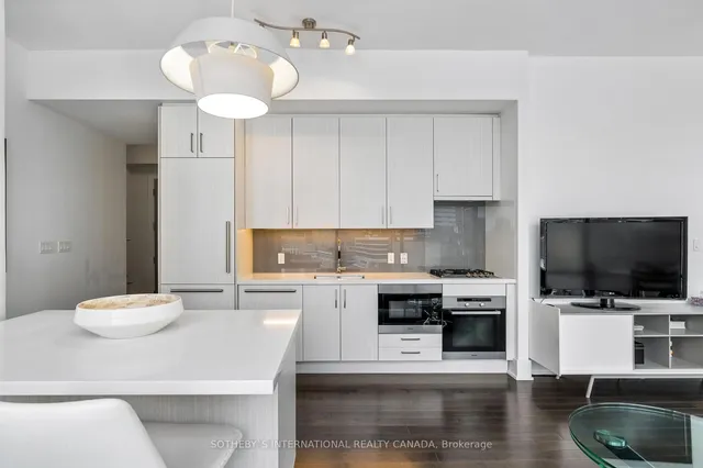 Additional image 5 of 39 Queens Quay Unit 803