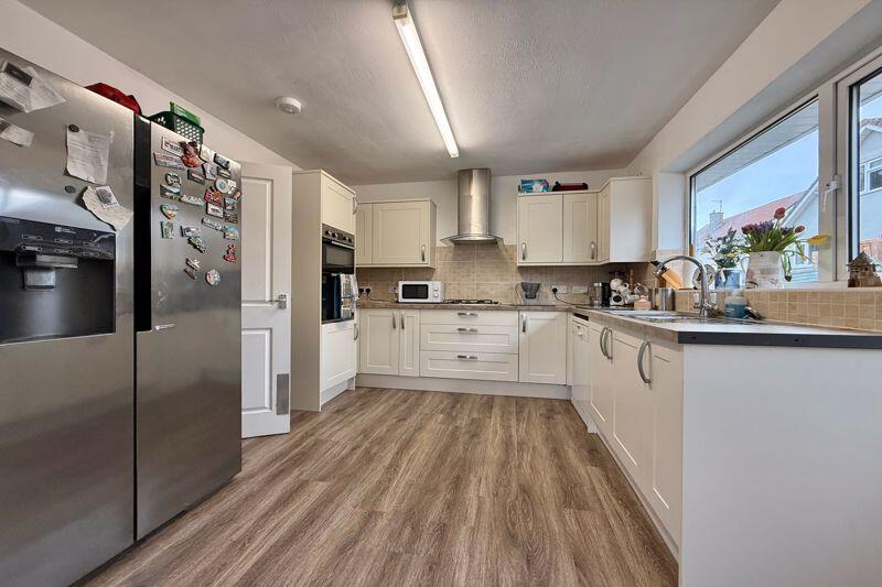 Additional image 4 of Cherrywood Road, Worle - 3 DOUBLE BEDROOMS