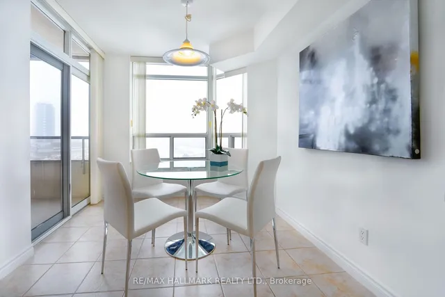 Additional image 13 of 35 Kingsbridge Garden Circ Unit 1905