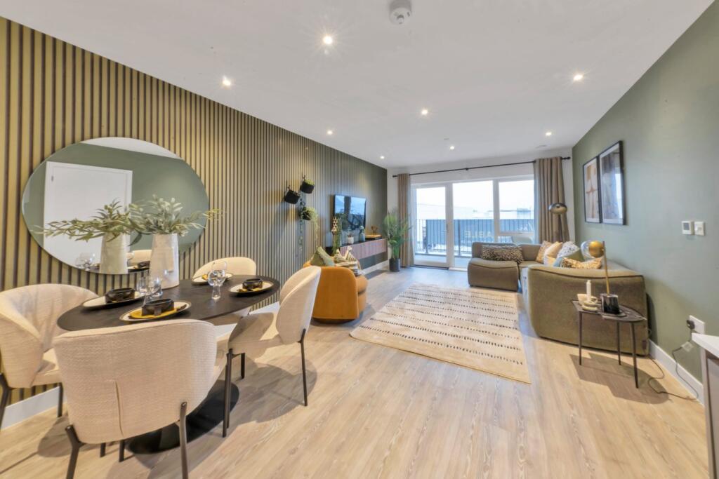 Additional image 2 of Newmarket Road, Cambridge, CB5