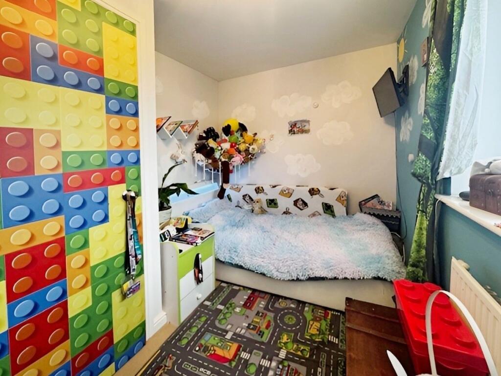 Additional image 16 of Meadowland Close, Caerphilly, CF83 3SB