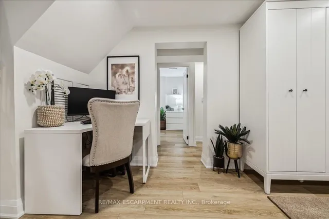 Additional image 20 of 1142 Stanley Dr