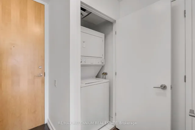 Additional image 36 of 33 Mill St Unit 501