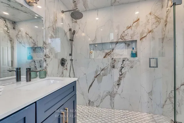 Additional image 30 of 47 Robinter Dr