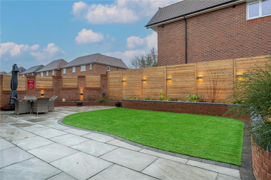 Additional image 41 of Hopton Close, Amington, Tamworth, Staffordshire, B77