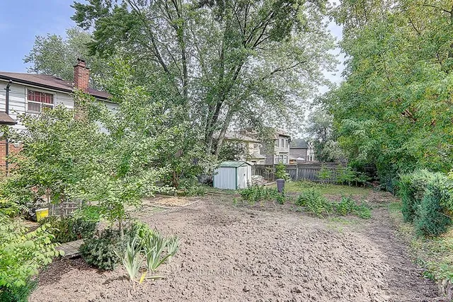 Additional image 11 of 223 Willowdale Ave