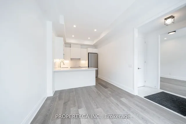 Additional image 4 of 17 Greenbriar Rd Unit 3