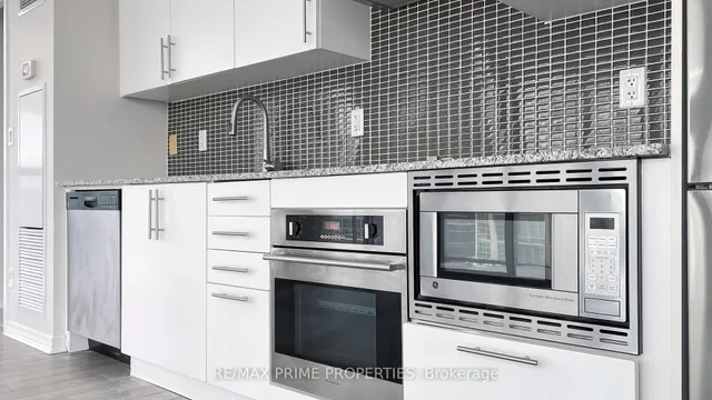 Additional image 12 of 352 Front St Unit 1116